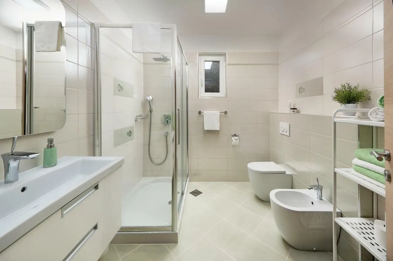 Apartament Rainbow Pula