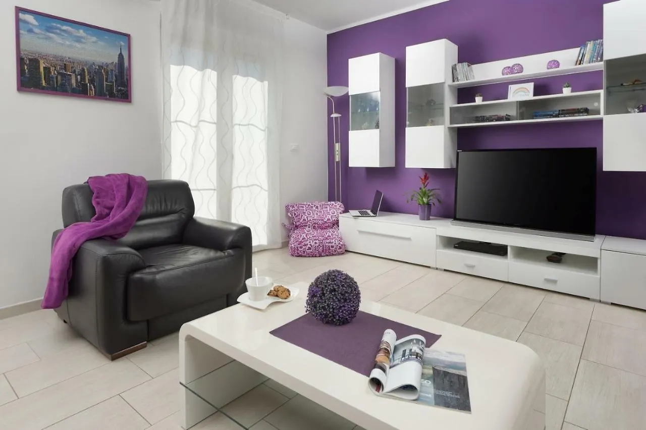 Apartament Rainbow Pula